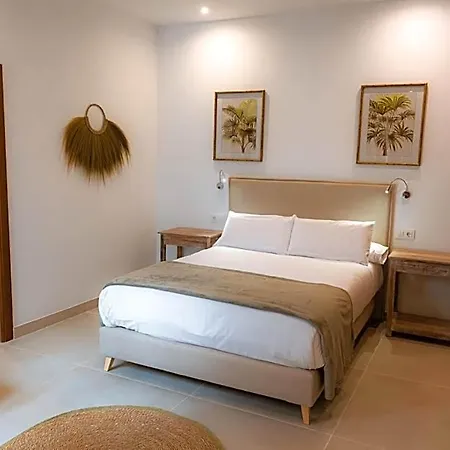 Jr Alborada Aparthotel