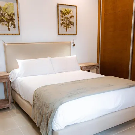 Jr Alborada Hotel apartamentowy